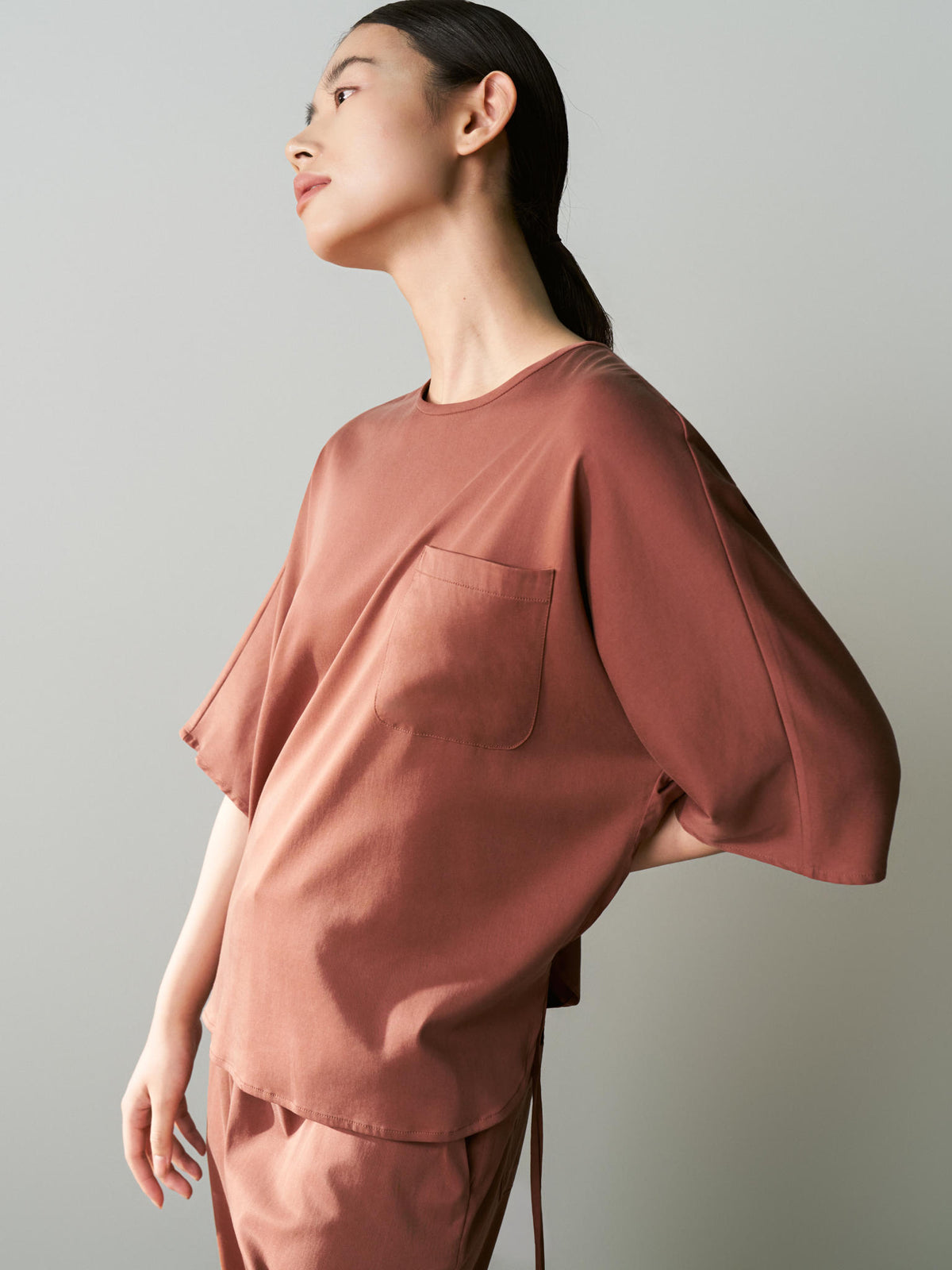 Round Neck Top With Back Opening