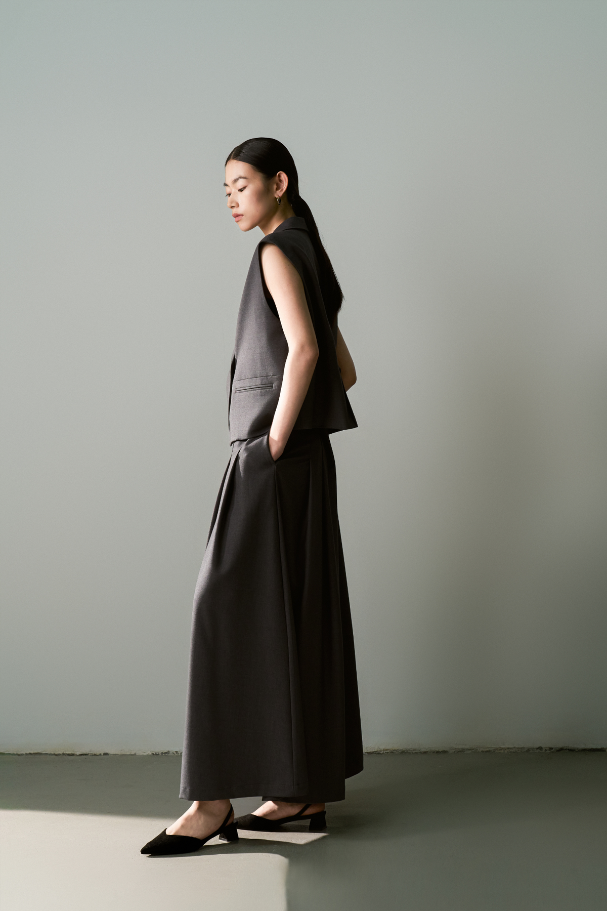 Tailored Sleeveless Vest