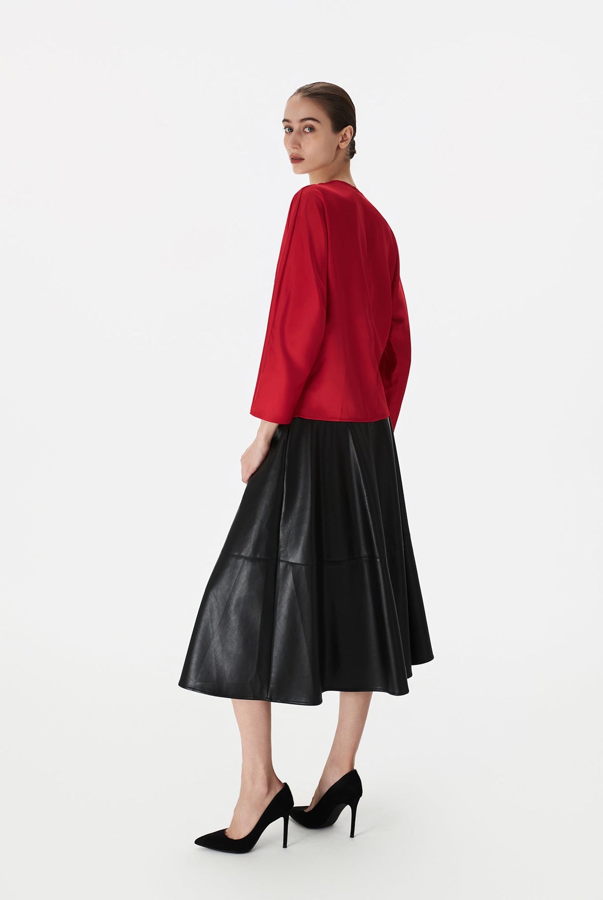 Twisted Front Top