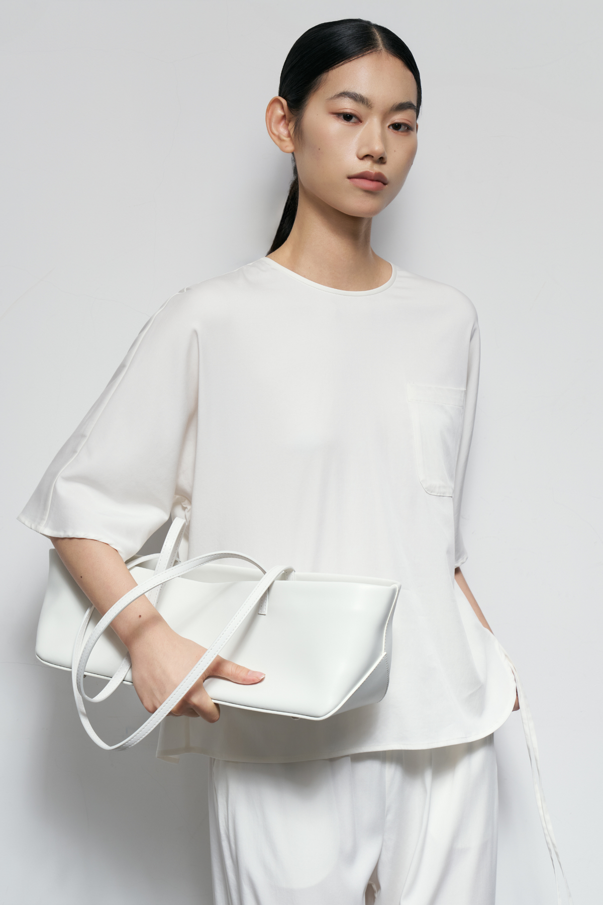 Round Neck Top With Back Opening