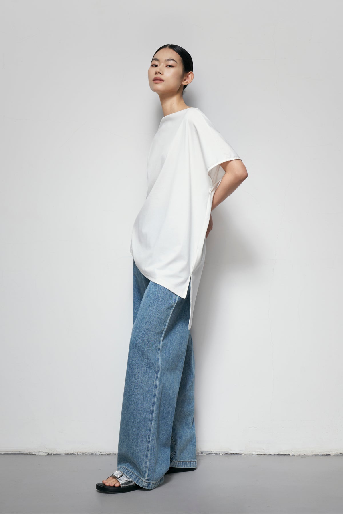 Asymmetric Sleeved Top