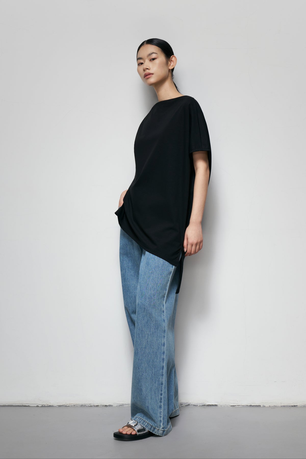 Asymmetric Sleeved Top