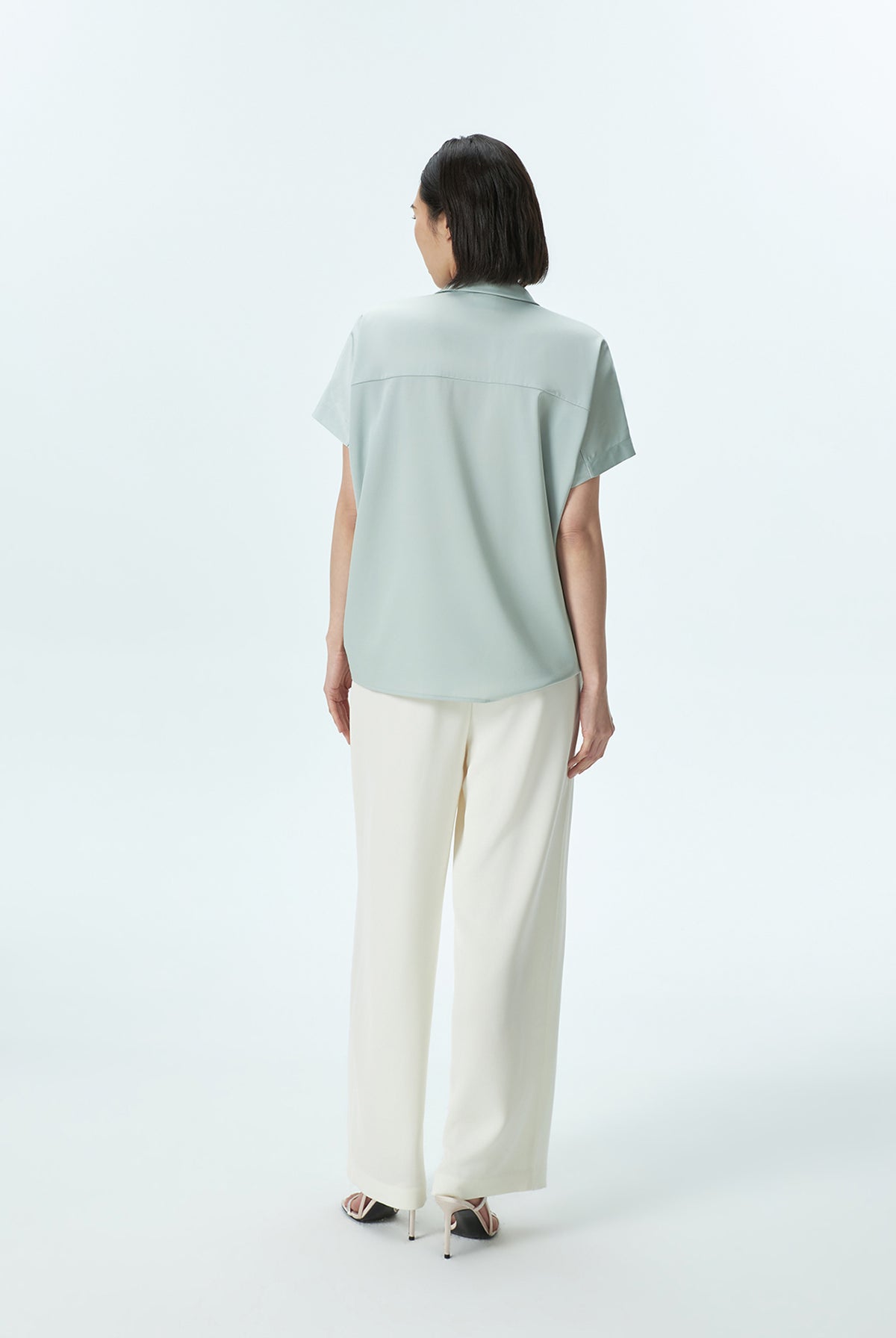 Skipper Collar Top