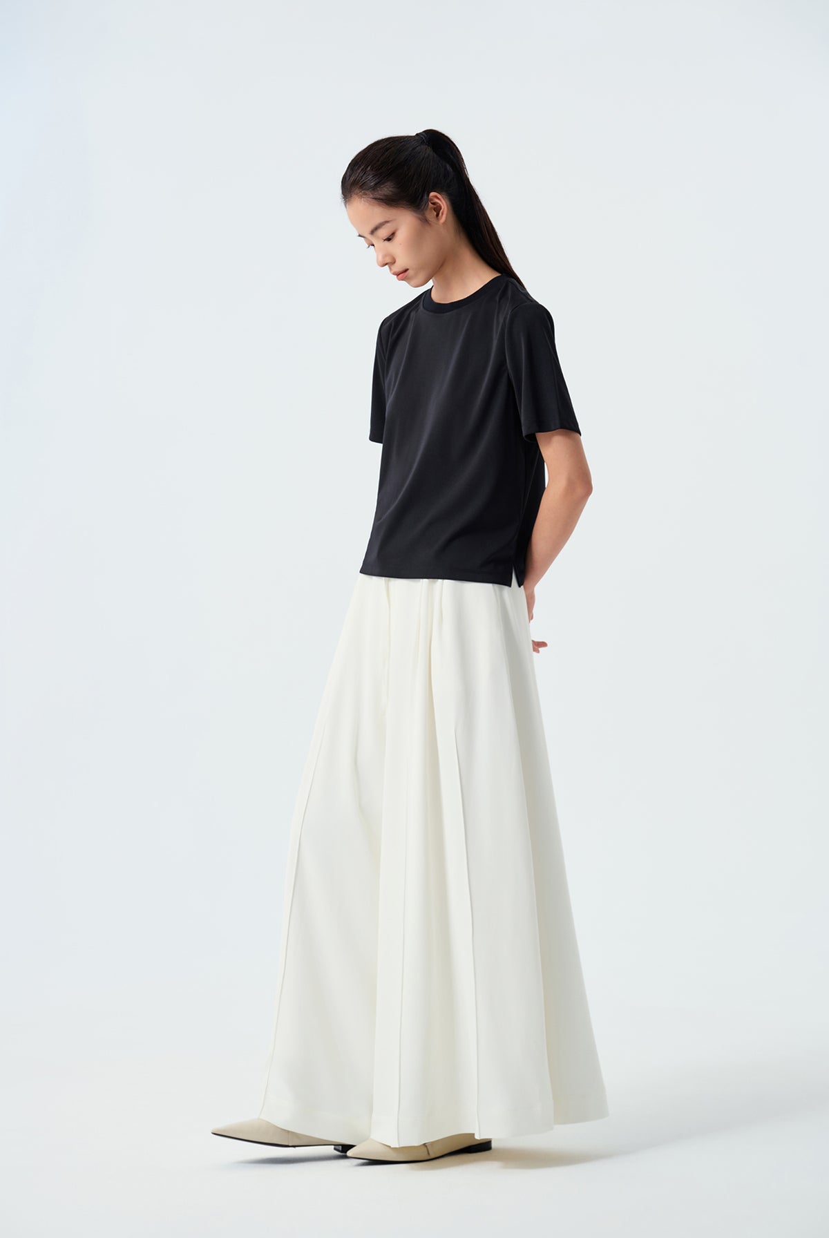 Kelly Ribbed Contrast Collar Top