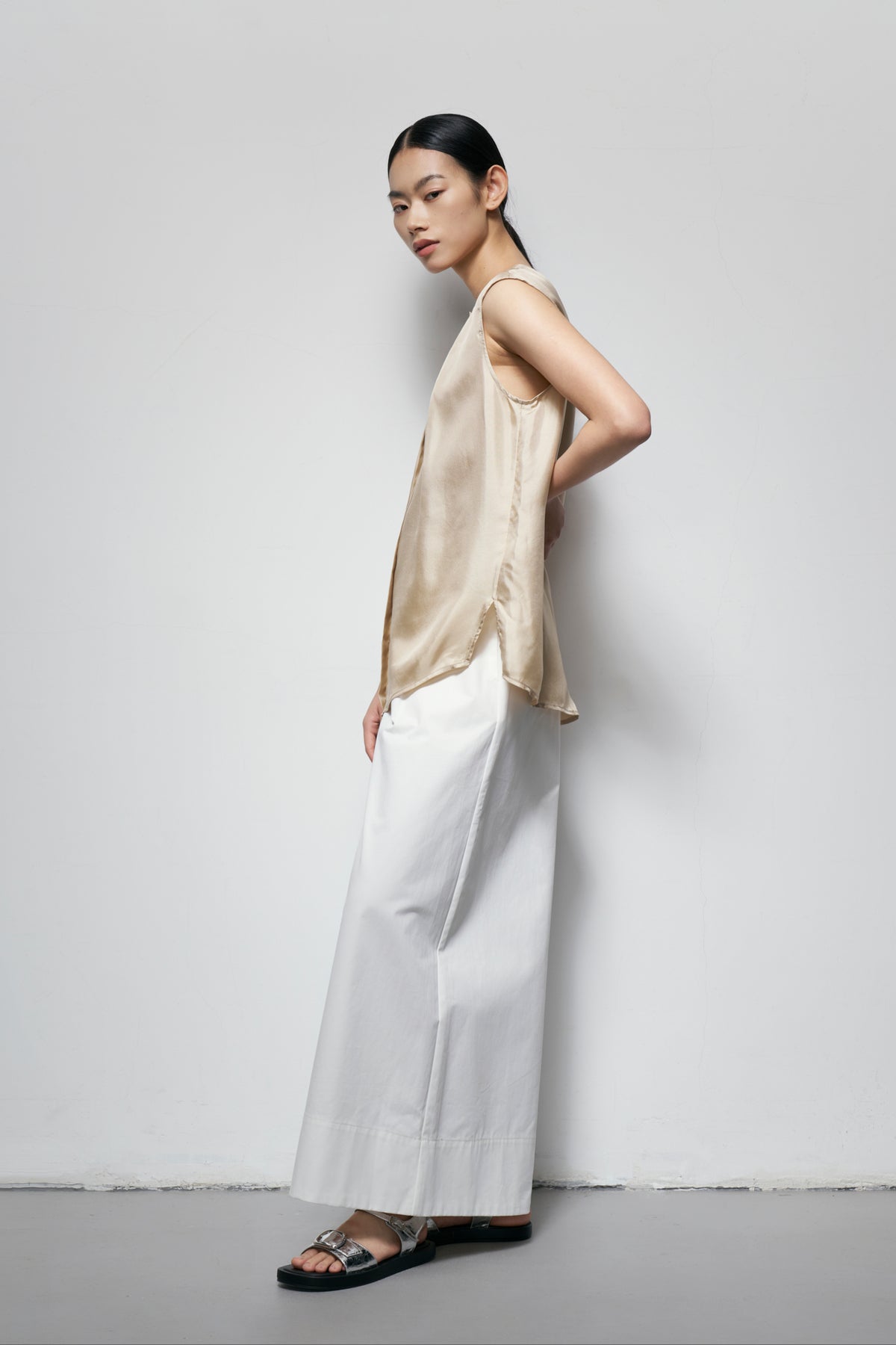 Concealed Placket Top