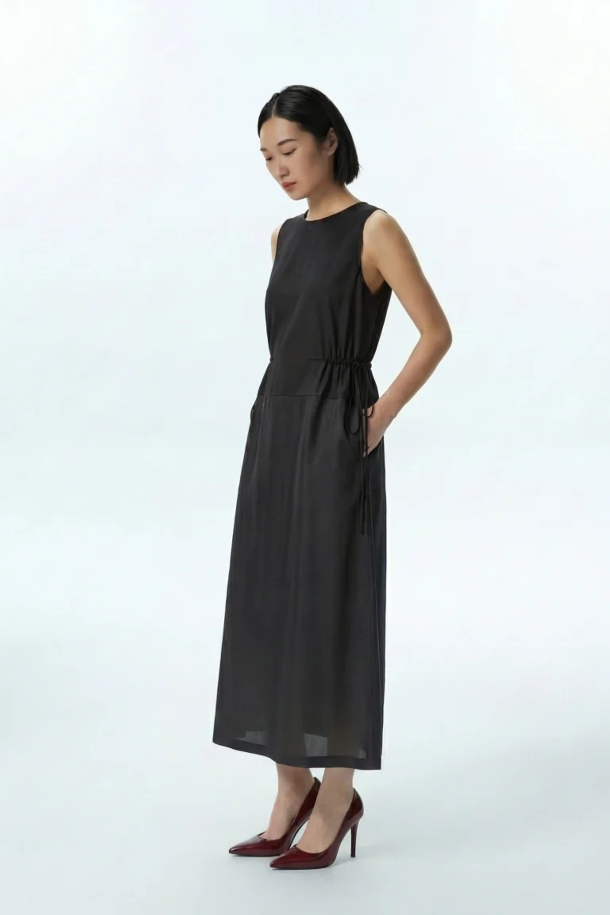Round Neck Shift Dress
