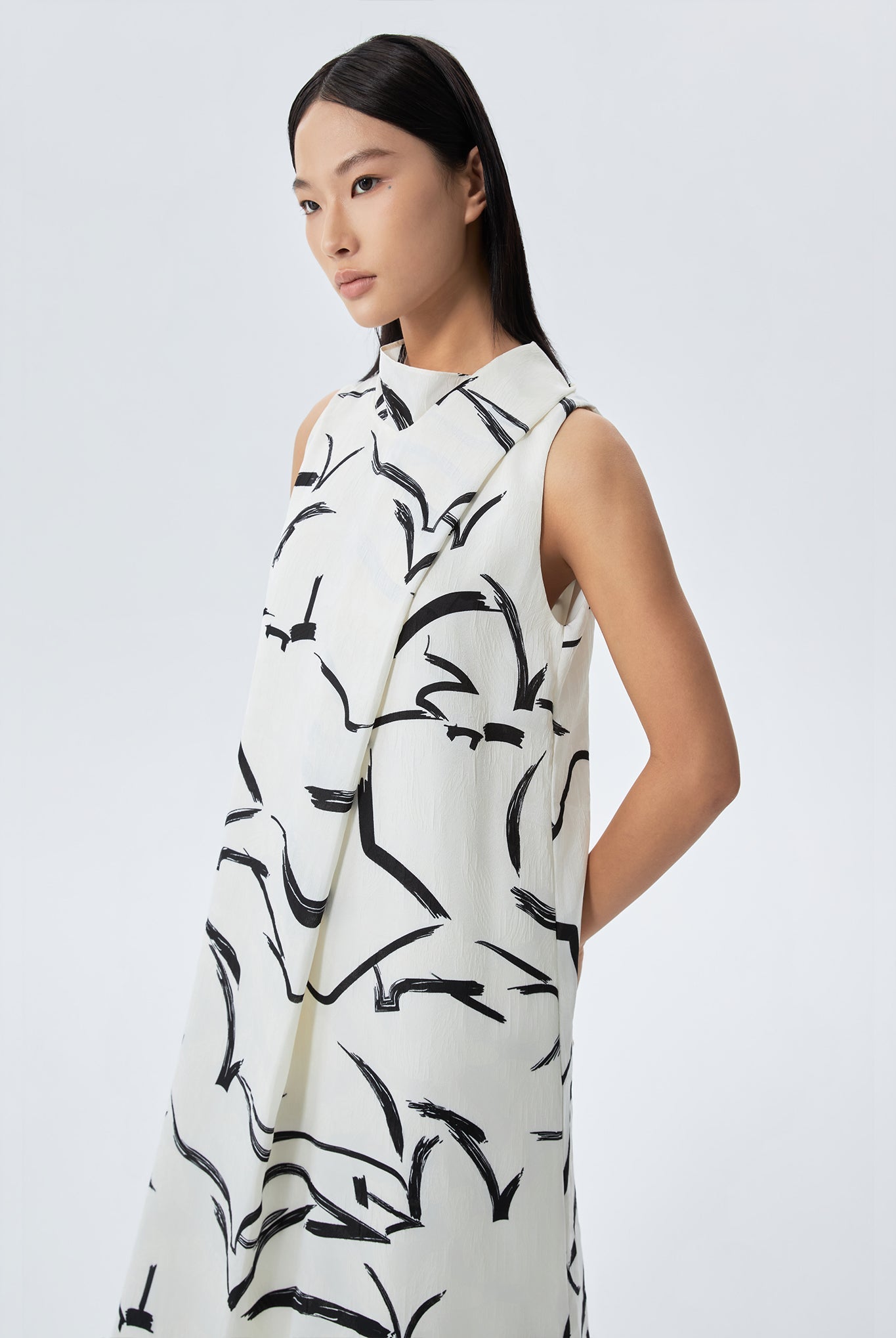 Billi Printed Round Neck Trapeze Dress