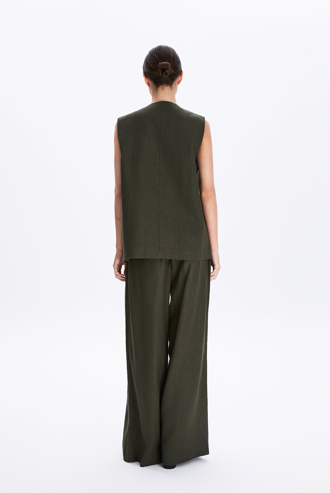 Asymmetric Overlap Gilet