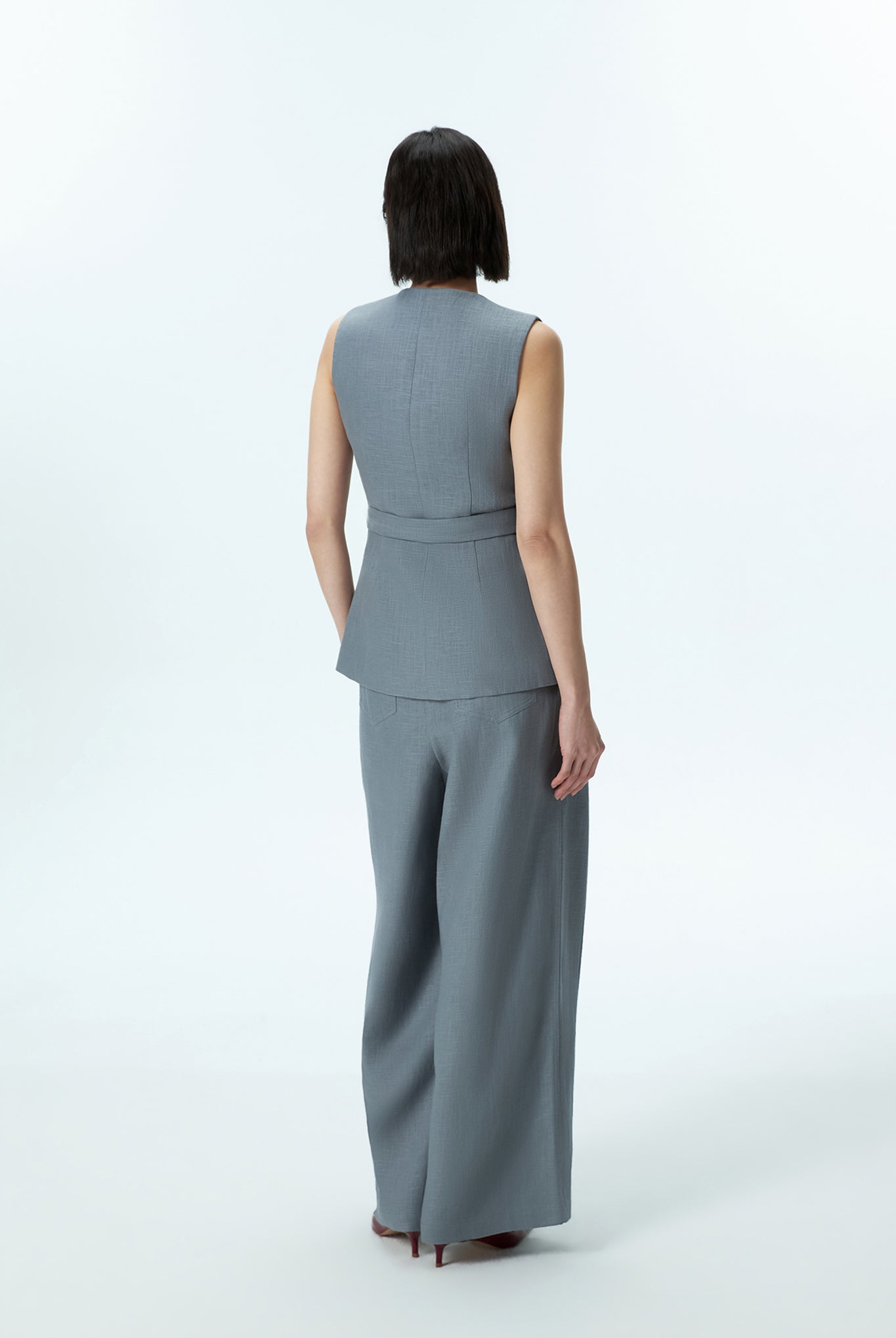 Structured Pocket Vest