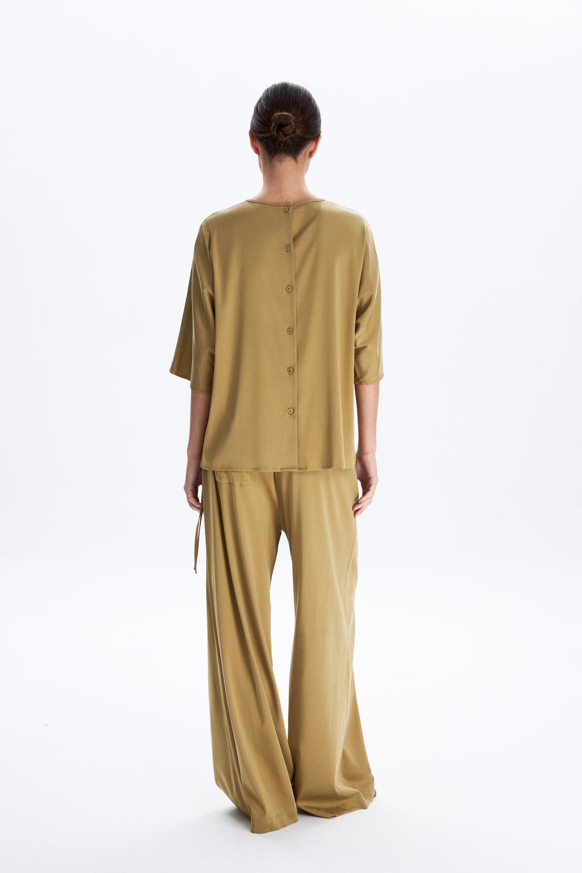 Wide-leg Elasticated Trousers