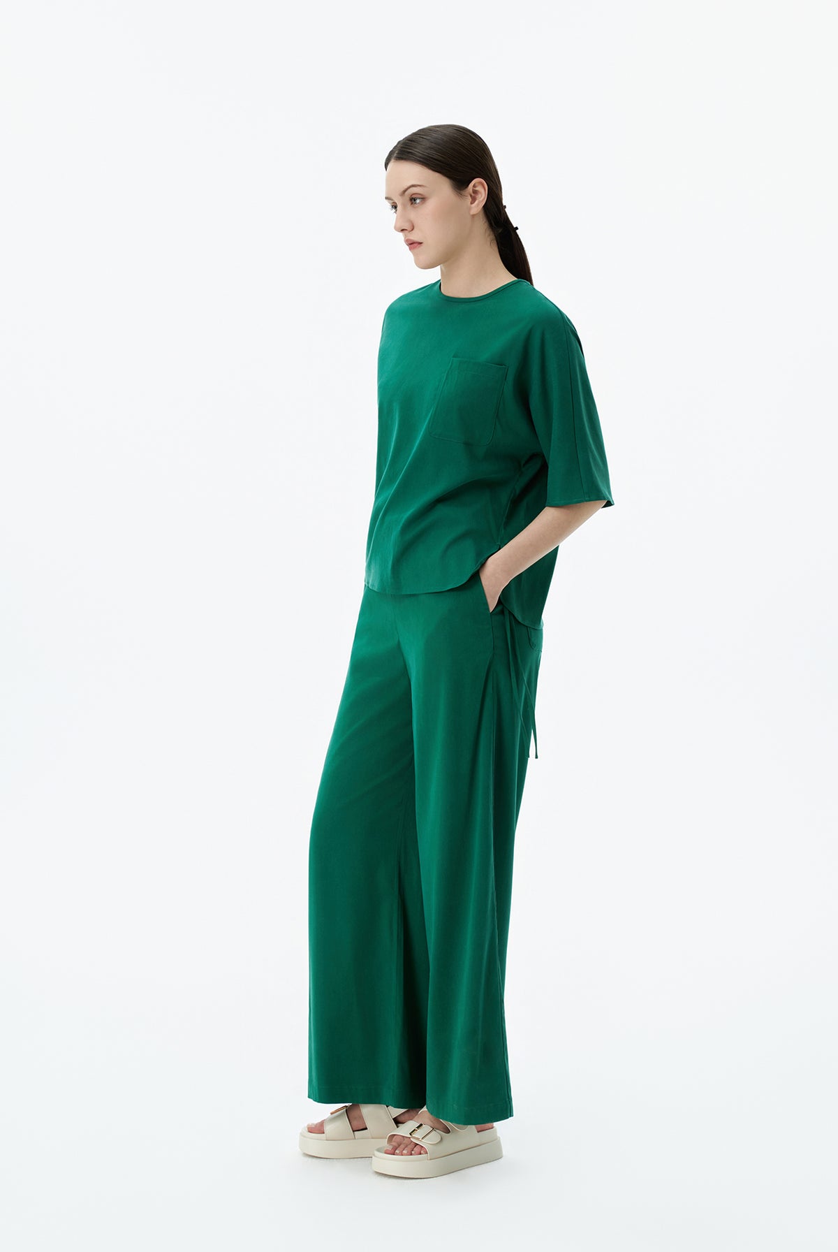 Wide-leg Elasticated Trousers