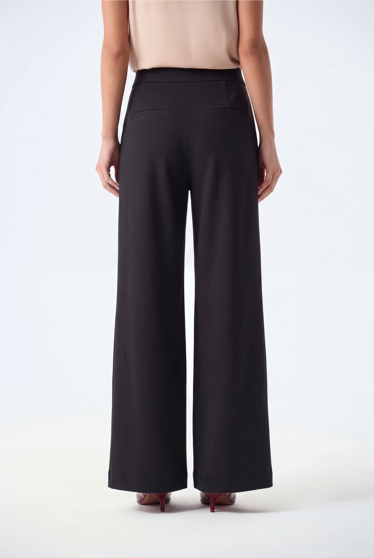 Wide Leg Jogger