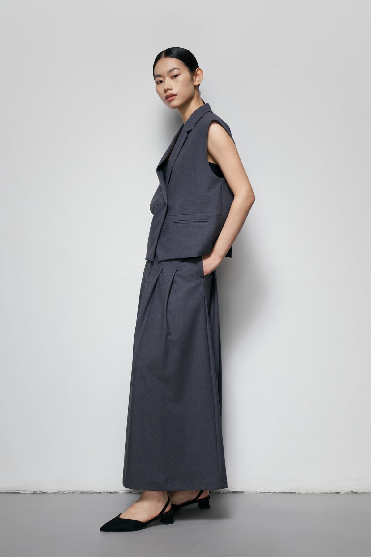 Tailored Sleeveless Vest