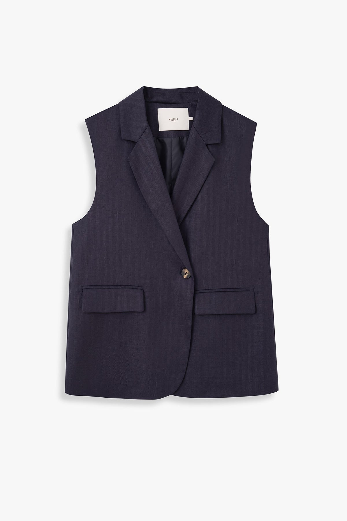 Sleeveless jacket